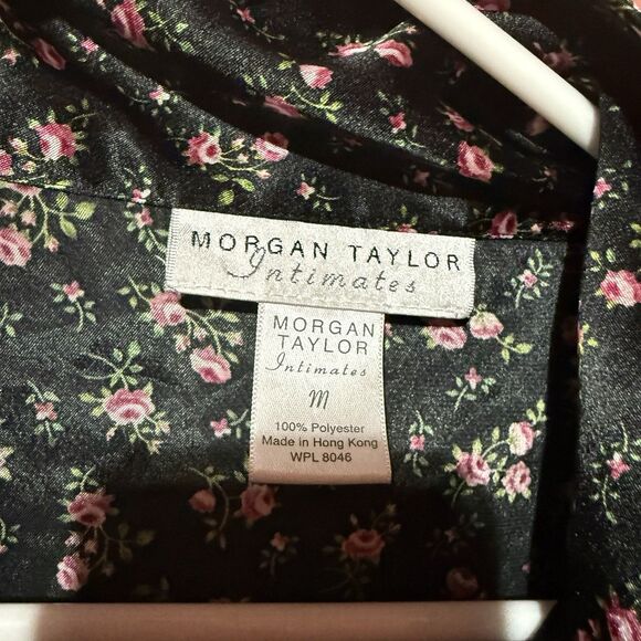 Morgan Taylor Intimates Womens Pajama Top M Medium Black Pink Flowers Button Up - Picture 4 of 6